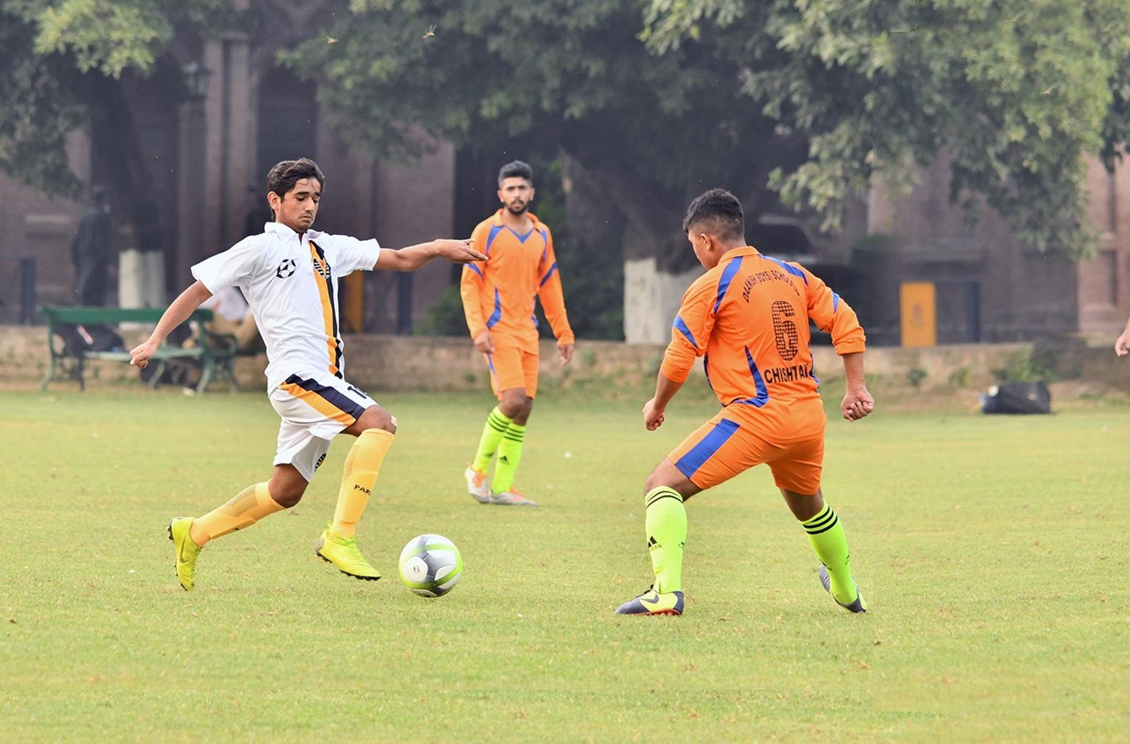 Aitchison College : Home